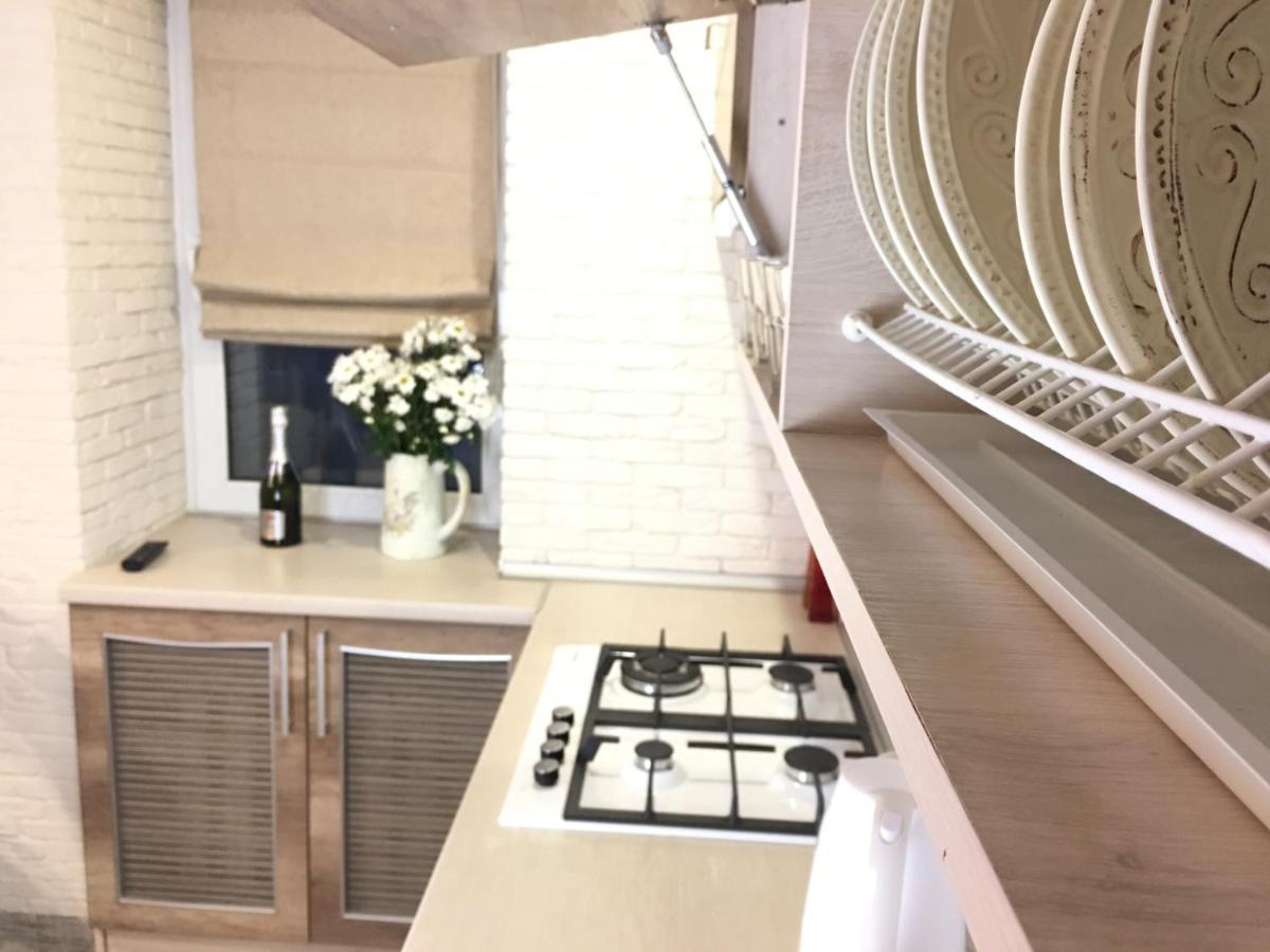 Studio Luxe On Victory Street In The City Center Виниця Екстериор снимка