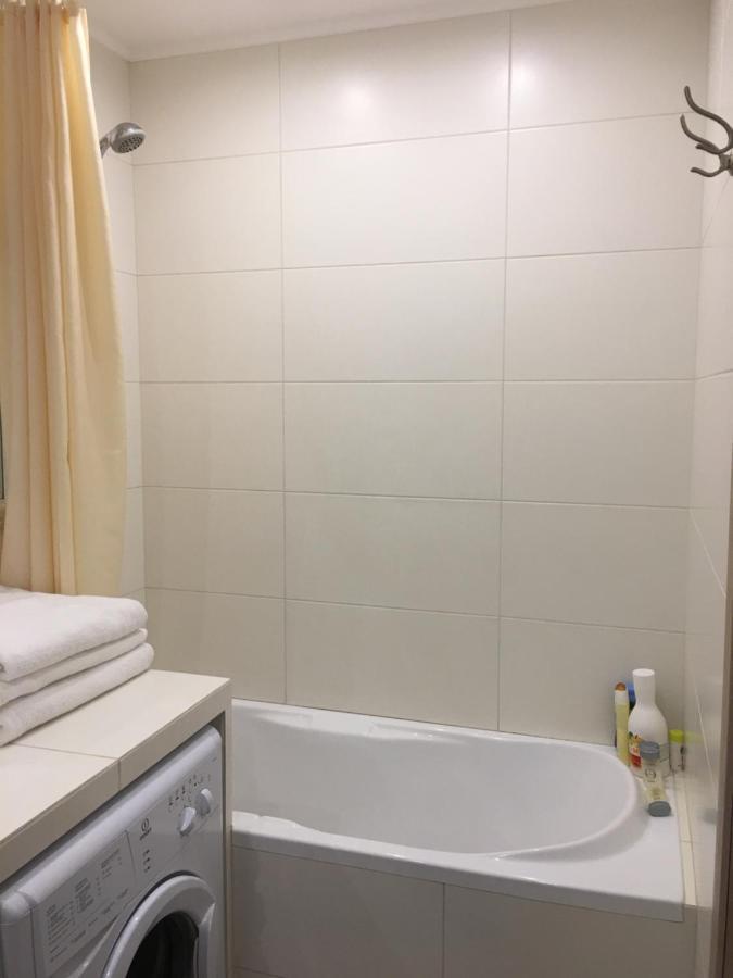 Studio Luxe On Victory Street In The City Center Виниця Екстериор снимка