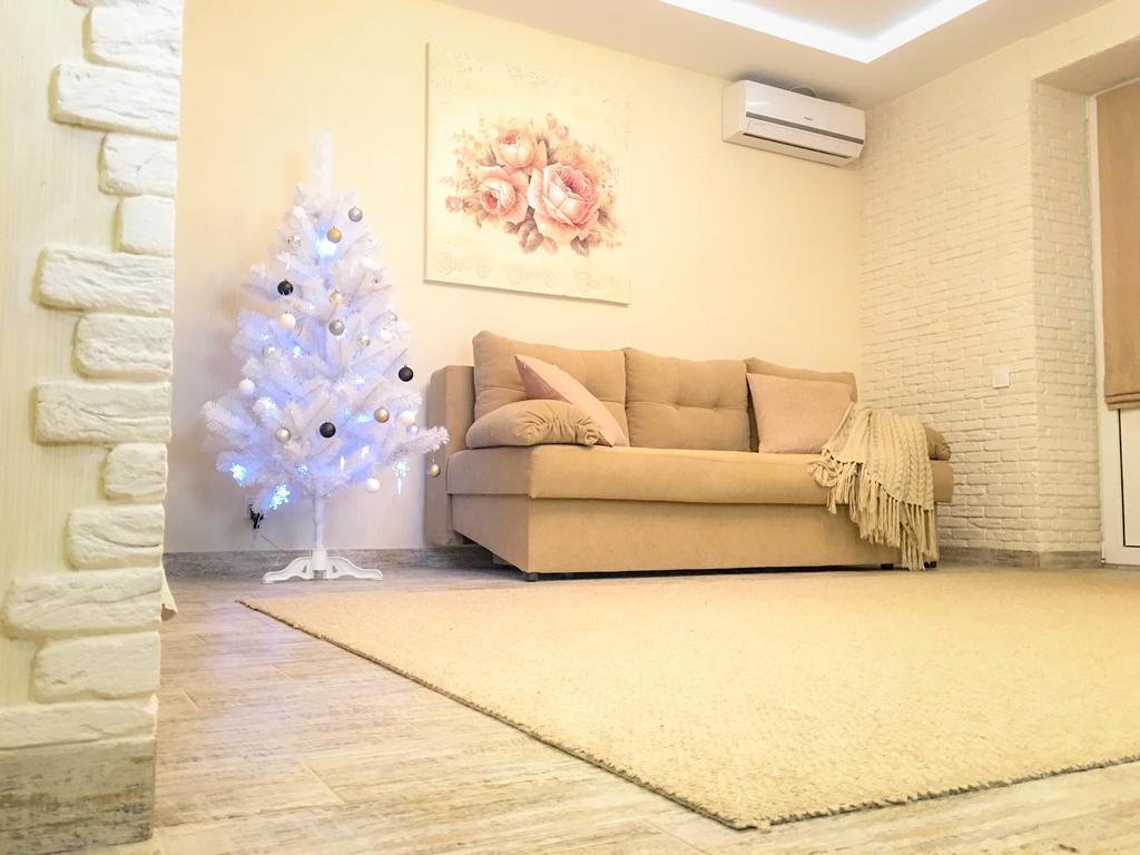 Studio Luxe On Victory Street In The City Center Виниця Екстериор снимка